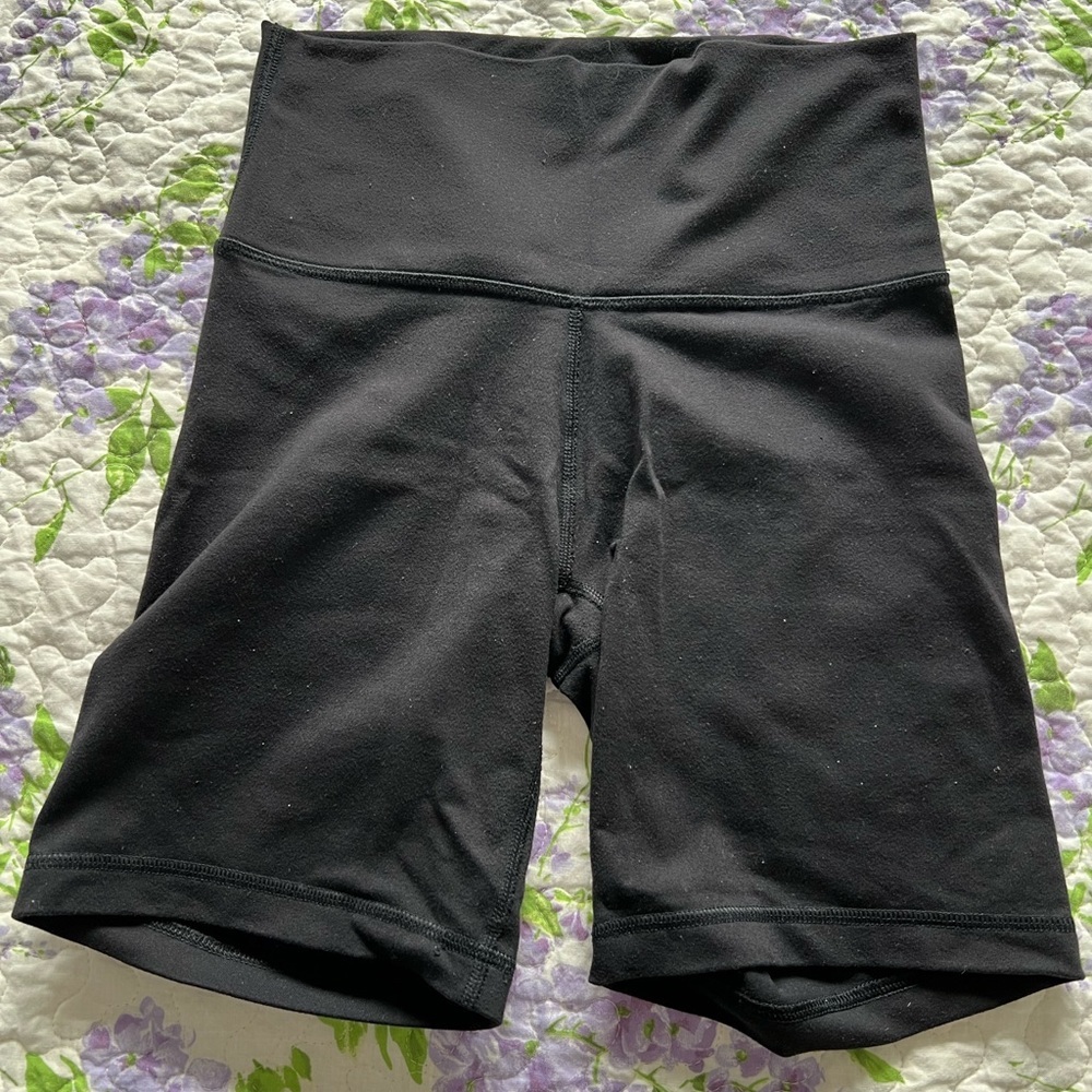 TNA BIKE SHORTS 7”